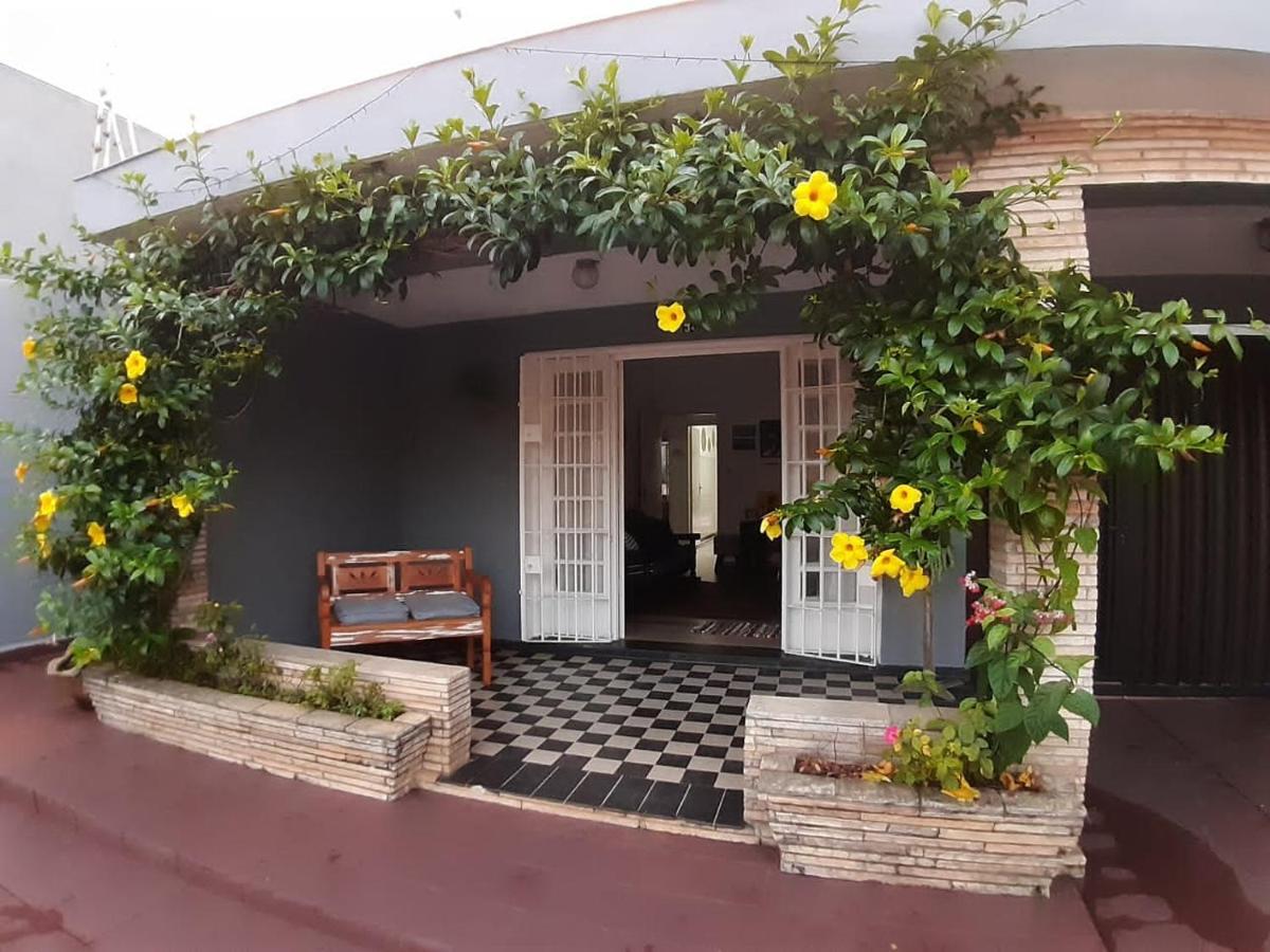 Casa confortável com ótima localização Itanhaém Esterno foto